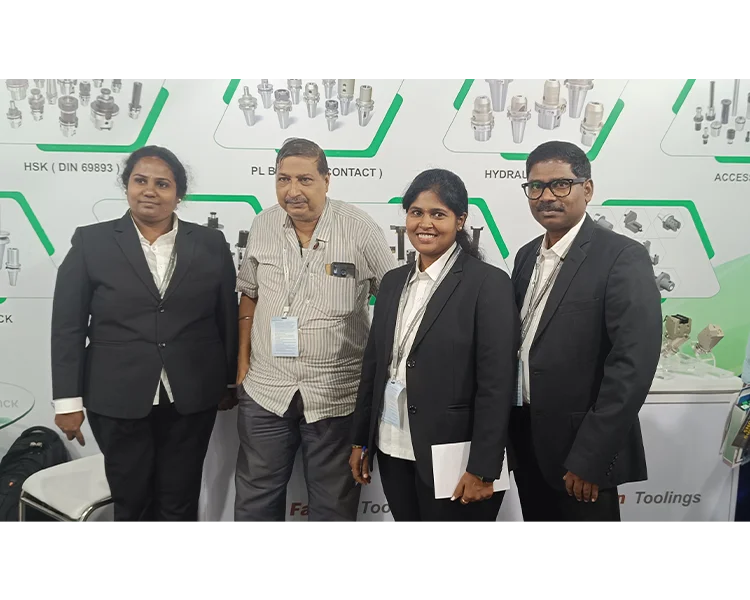 Falcon team at AutoCluster Expo